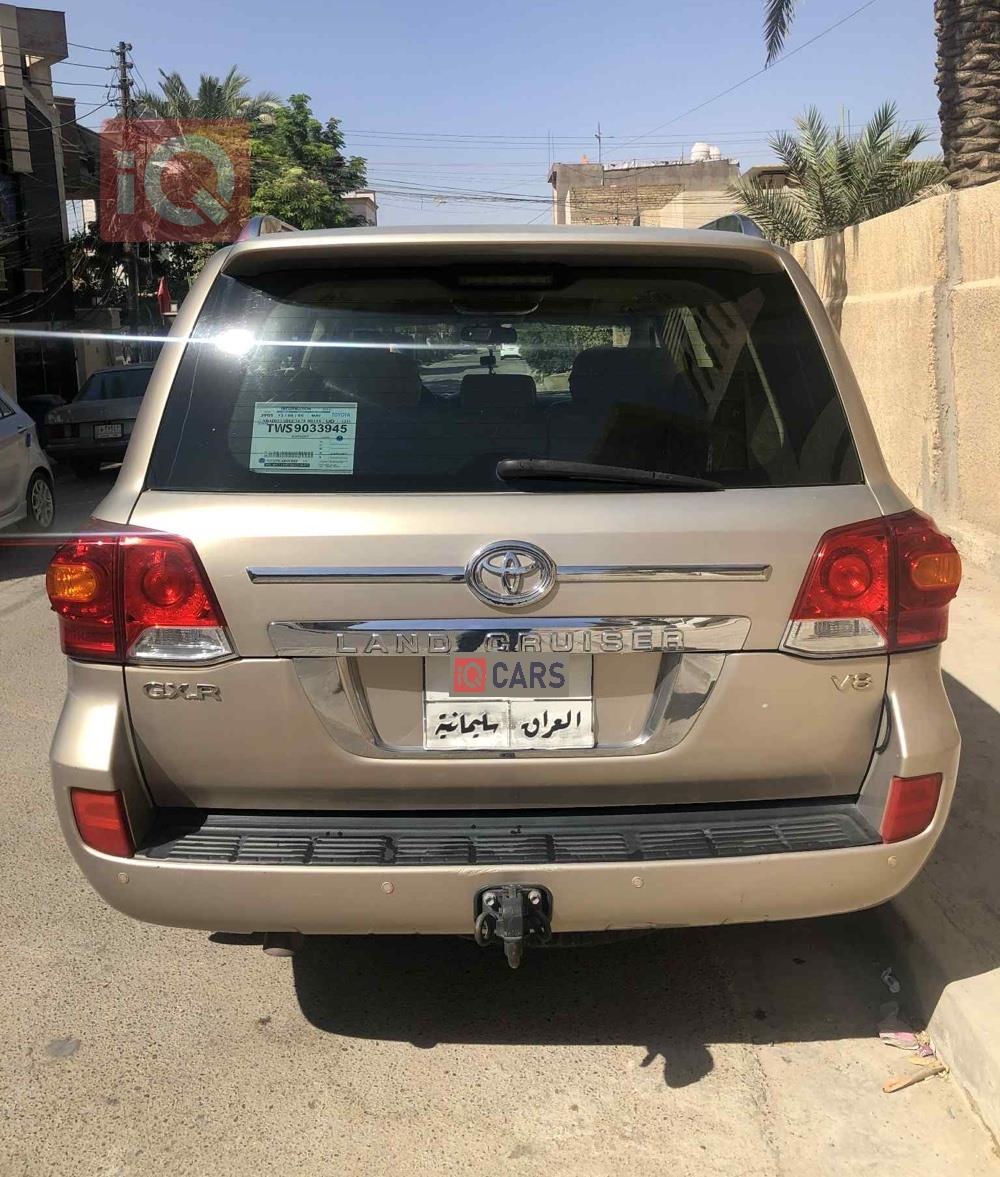 تويوتا لاندكروزر